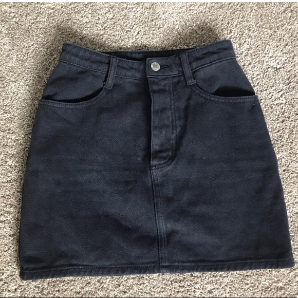 Brandy Melville John Galt Margret/Cody Skirt - Picture 2 of 4